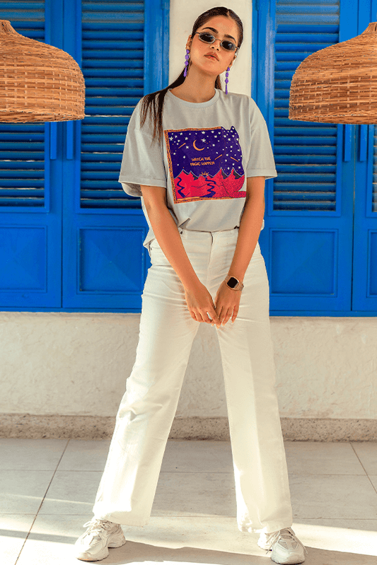 BOXY FIT GRAPHIC TEE (ICE BLUE)